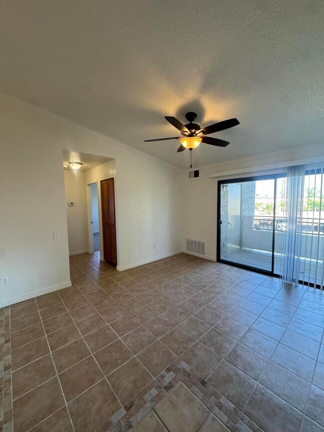 Building Photo - 78650 Ave 42 Unit 1916