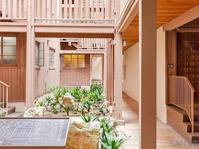 Photo - 2622 Torrey Pines Rd Unit F12