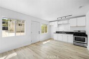 Photo - 1449 E Garfield Ave Townhome