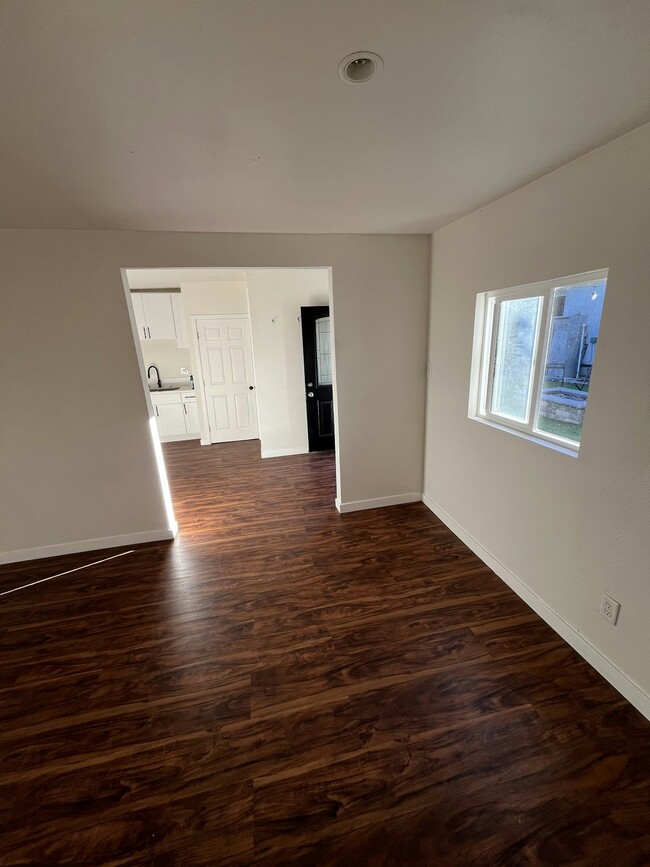 Photo - 15704 Crenshaw Blvd