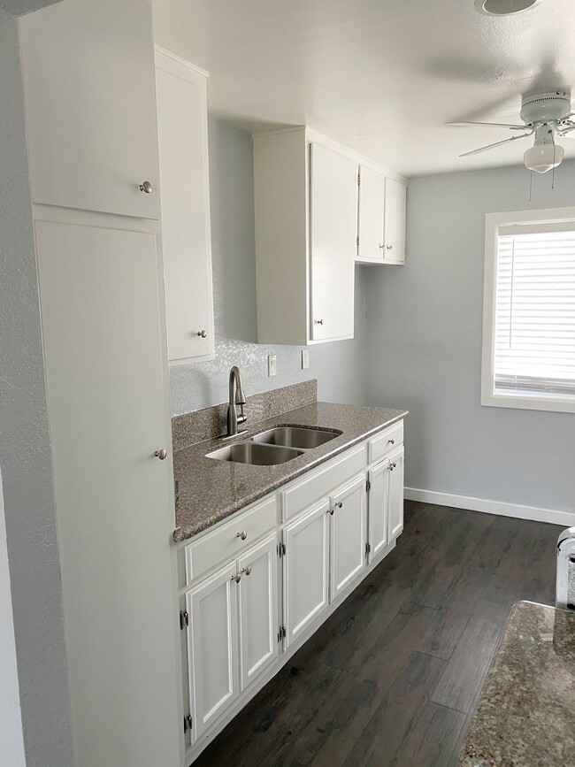 Photo - 12648 Paddison Avenue