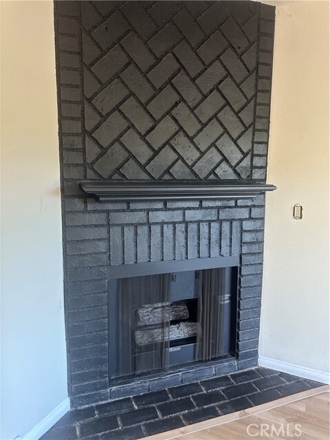 Photo - 525 S Main St