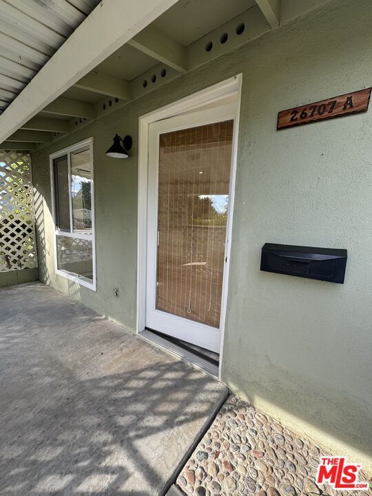 Building Photo - 26707 Oak Crossing Rd Unit A