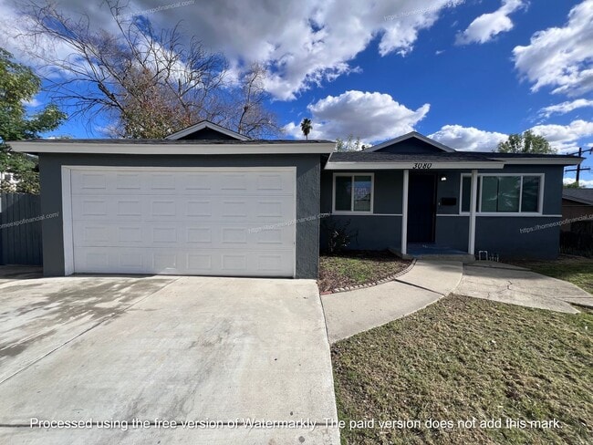 Building Photo - Nice Home For Rent