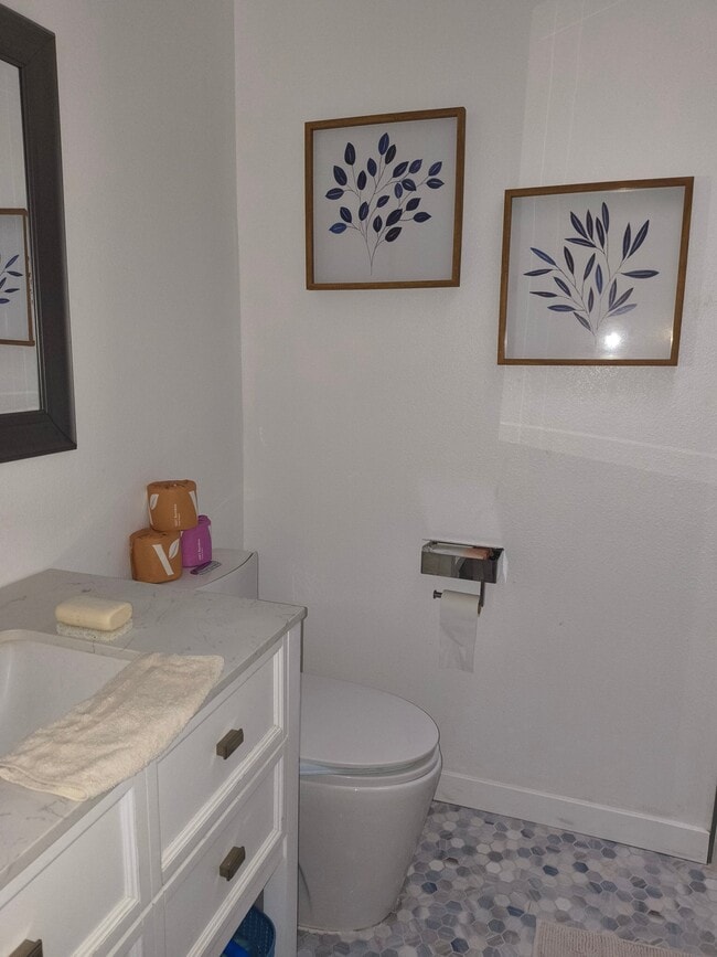 Photo - 21708 Lake Vista Dr