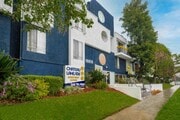 Photo - Chateau Lakeside Apartments