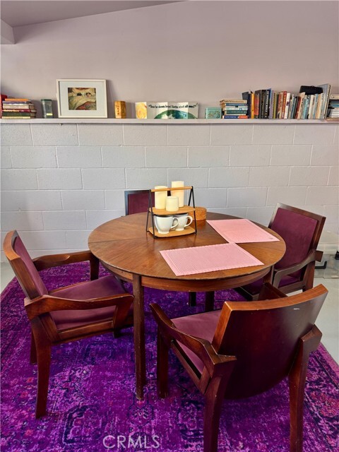 Photo - 2370 Temple Hills Dr