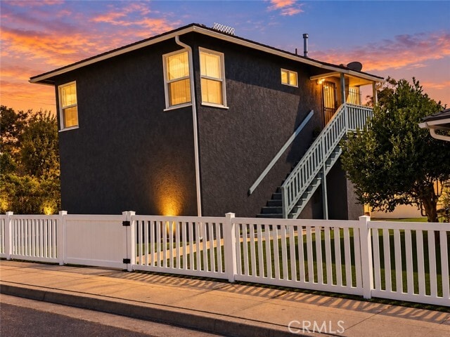 Photo - 118 Grandview St