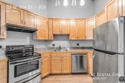 Photo - 312 W 5th St Apartment Unit 909