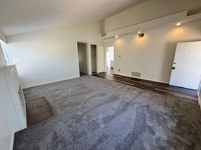 Photo - Gorgeous Remodeled 3+2 - $2600
