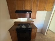 Photo - 1030 W MacArthur Blvd Unit 116