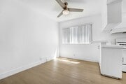 Photo - 744 S Windsor Blvd Unit 10