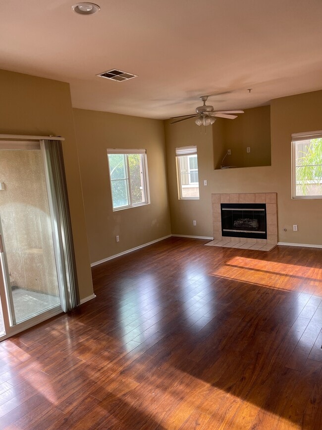 Photo - 26460 Arboretum Way Unit 1204