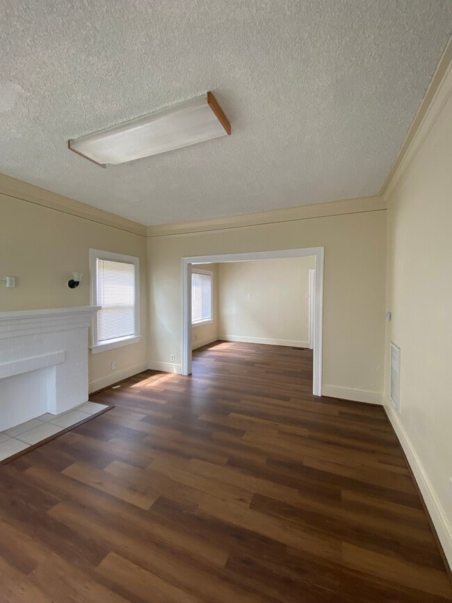 Photo - 1417 S Gaffey St