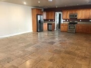 Photo - 730 E 3rd St