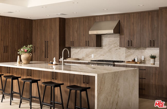 Photo - 20374 Seaboard Rd