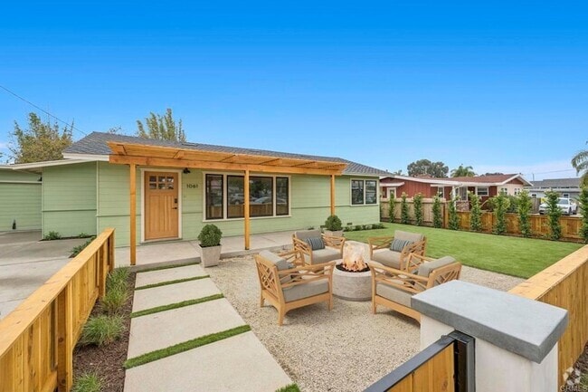 Building Photo - 1061 Buena Vista Way Rental