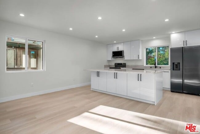 Photo - 10880 Tennessee Ave