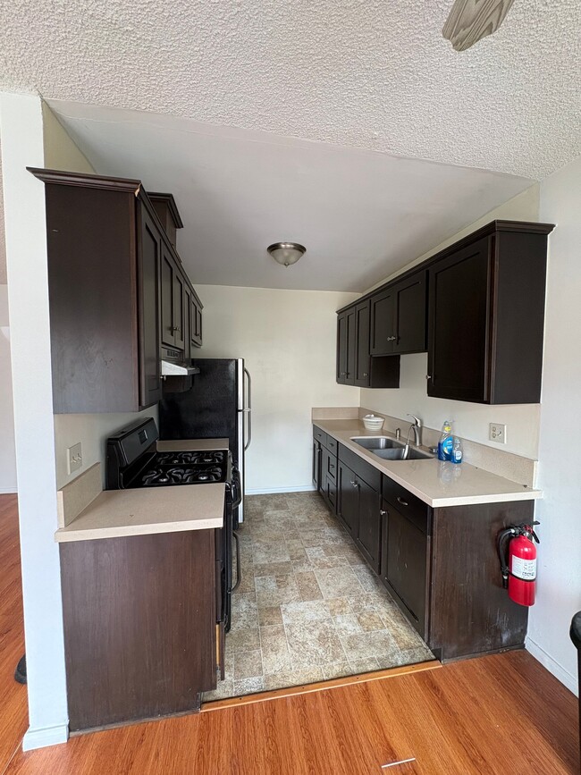 Photo - 2339 Glendale Blvd