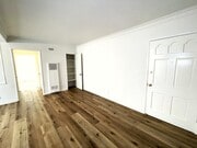 Photo - Palms Apartments