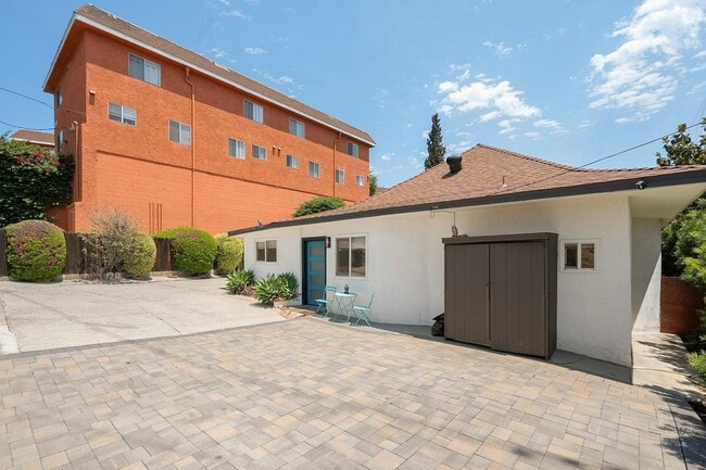 Photo - 3501 N Figueroa St