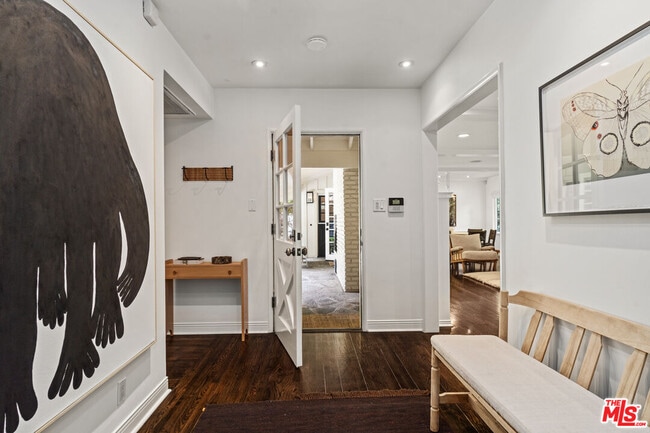Photo - 2107 El Roble Ln