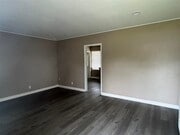 Photo - 2 bed/1 bath Home - Ready to Rent! - Fenced back yard, Gardner included!