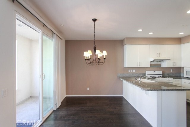 Photo - 941 S Bluff Rd