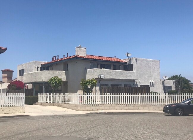 Photo - 18881 Valley Cir Unit C