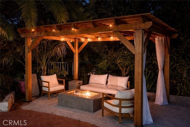 Building Photo - 141 S Peralta Hills Dr