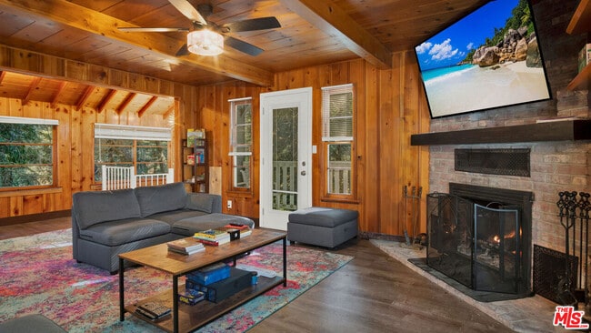 Photo - 26776 CA-189