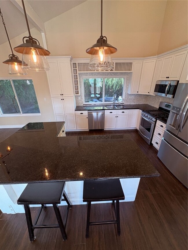 Photo - 8582 Universe Ave