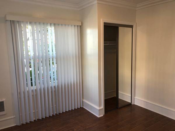 Photo - 1628 E Appleton St