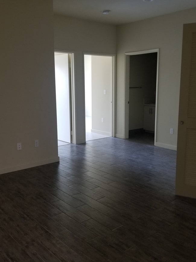 Photo - 1283 3rd Ave