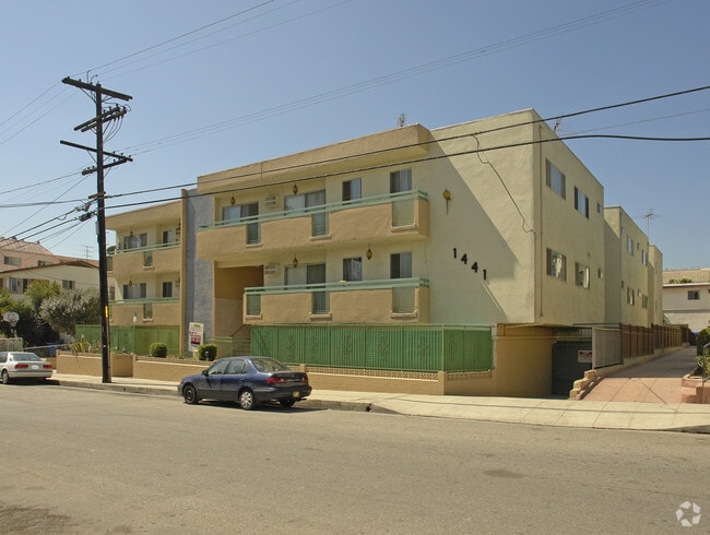 Photo - 1441 N Vista St