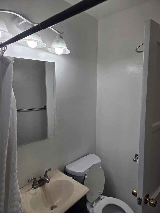 Photo - 5535 Thornburn St Unit 5535