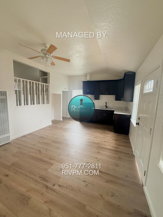 Photo - 24140 Atwood Ave Unit 24140