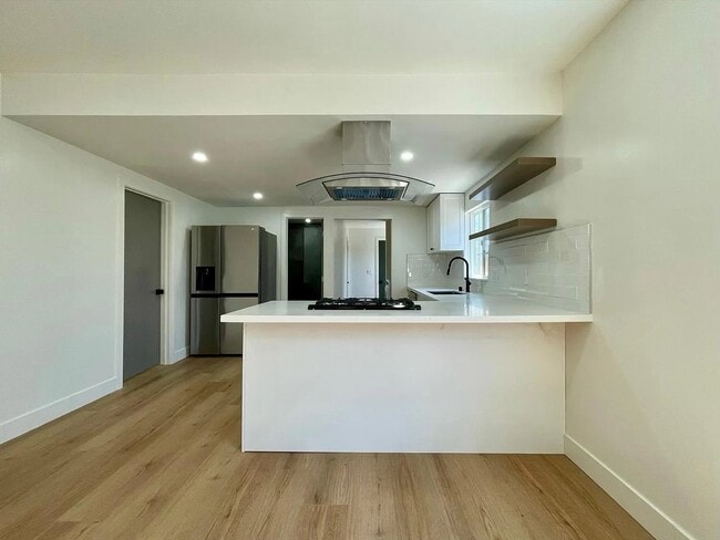 Photo - 3157 Atwater Ave