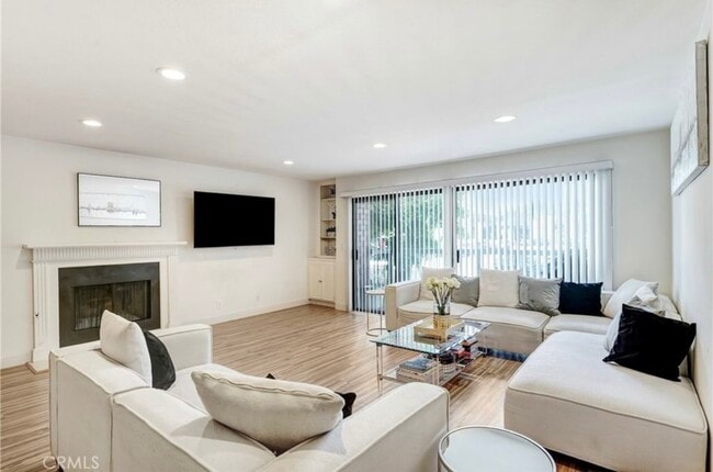 Photo - 18324 Clark St Unit 119