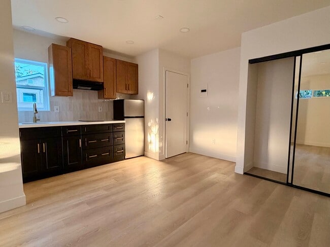 Photo - 714 S Philadelphia St