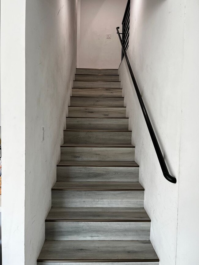 Photo - 1222 Alexandria Ave Unit 2