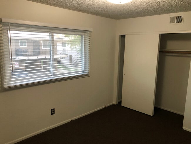 Photo - 1006 W Calle del Sol Unit 4