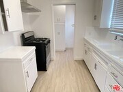 Photo - 2616 S Barrington Ave