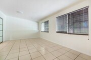 Photo - 14323 Califa St