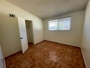 Photo - Apple Valley, 3 Bedroom, 2 Bathrooms, 1/2 ...