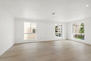 Photo - 10742 Hortense St Townhome