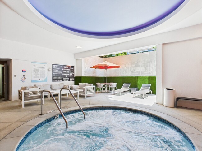 Photo - Montana Avenue