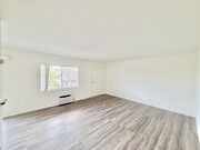 Photo - 111 N Lincoln Ave Apartments Unit K