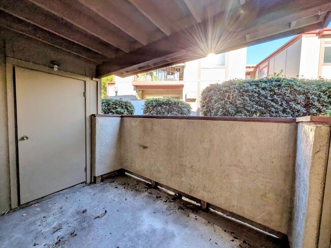 Photo - Bright and Charming 3 Bedroom 2 Bath Condo with Patio and A/C! Unit 4