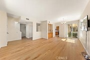 Photo - 14534 Yukon Ave
